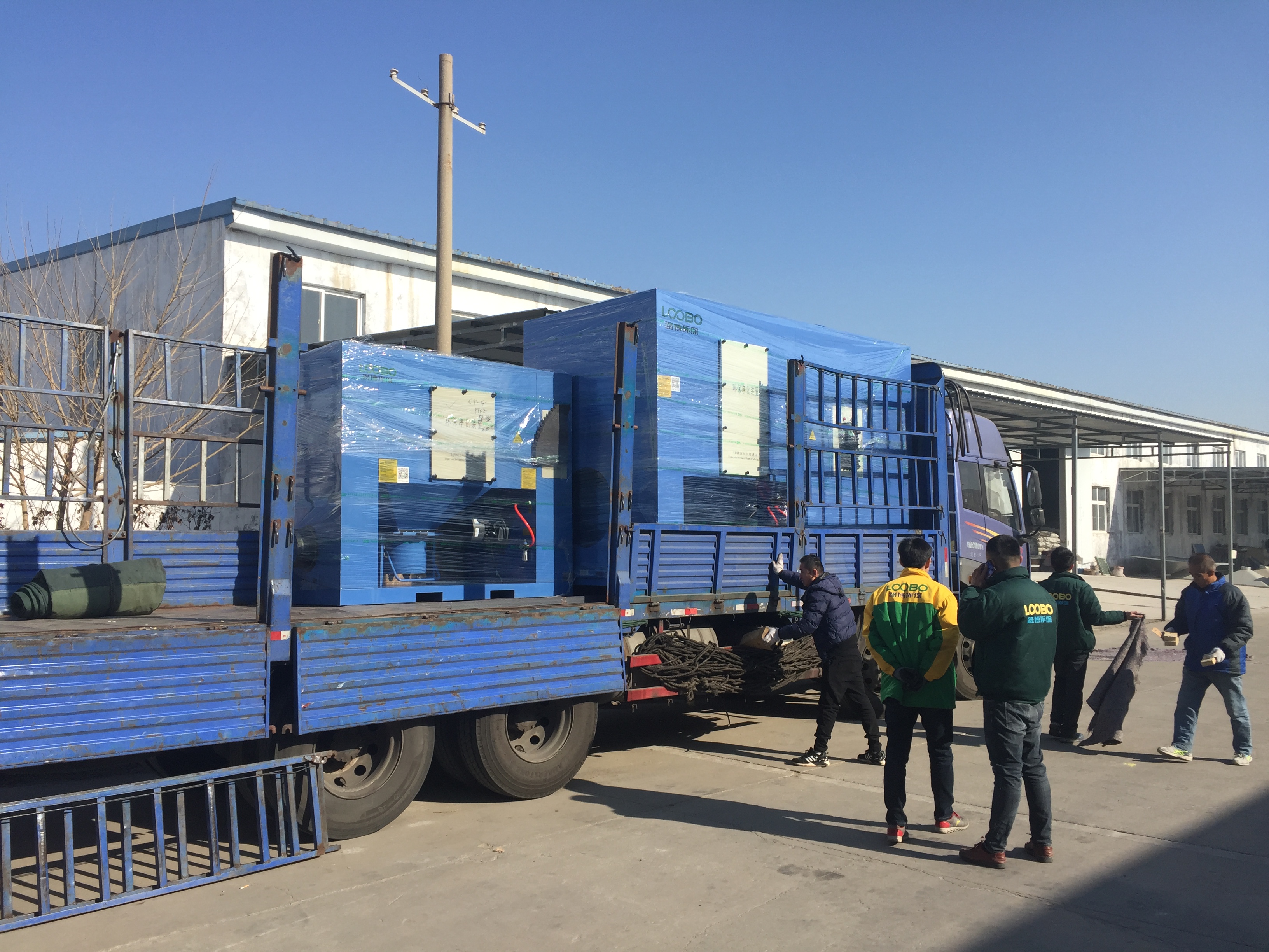 這臺(tái)多濾筒除塵器優(yōu)勢(shì)在哪？