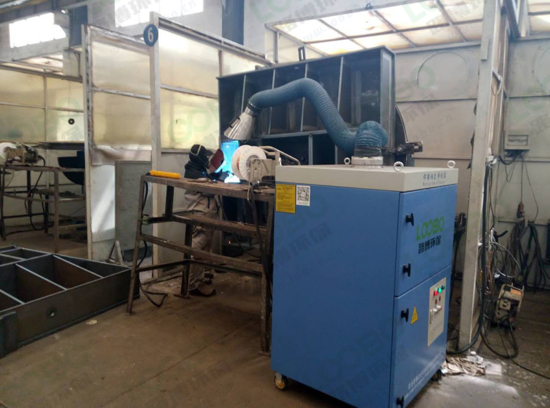 焊煙凈化器.jpg 焊煙凈化器.jpg