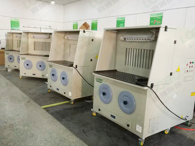 打磨除塵工作臺廠家.jpg 打磨除塵工作臺廠家.jpg