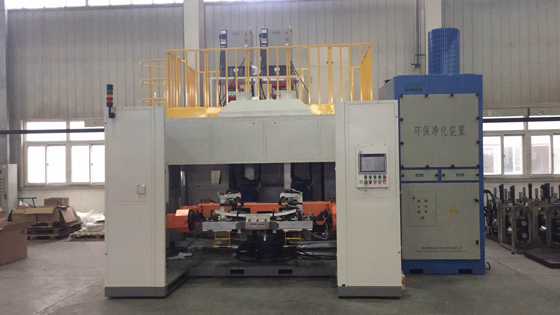 針對(duì)機(jī)器人焊接煙塵治理----機(jī)器人焊接房