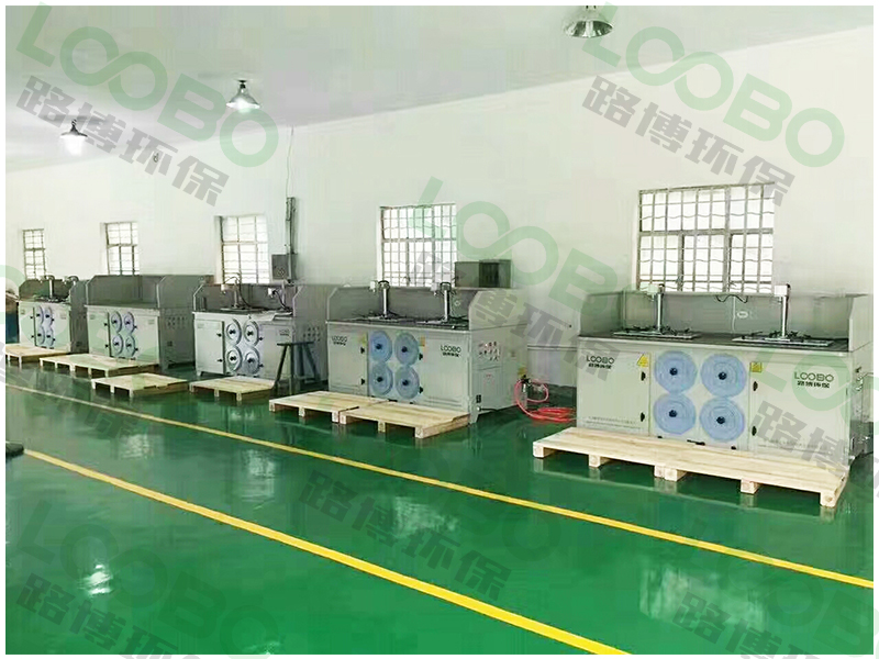 打磨拋光煙塵治理設備分享：打磨除塵臺優(yōu)勢科普
