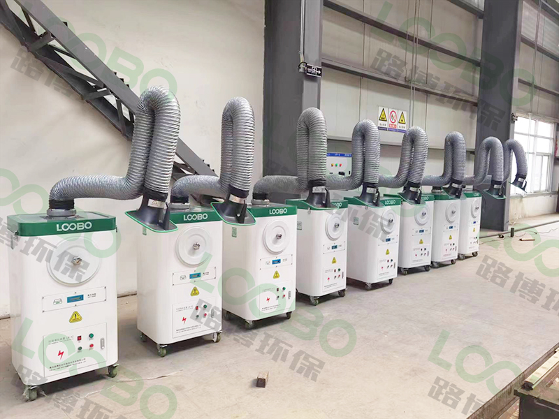 焊點(diǎn)在哪，凈化到哪”——移動(dòng)式焊煙凈化器的的實(shí)戰(zhàn)優(yōu)勢(shì)